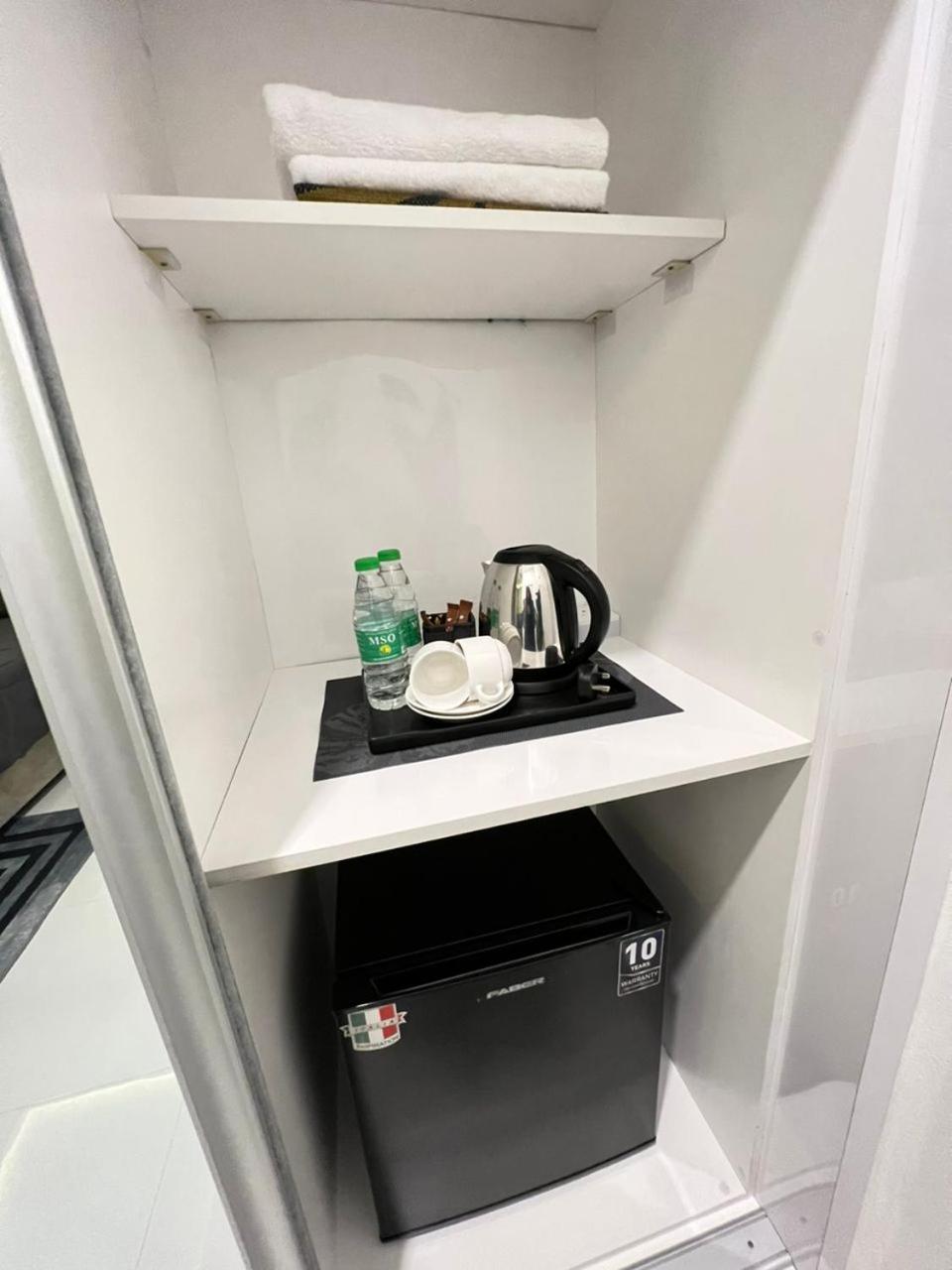 Auranad Tinyhouse Bandar Tanah Merah Wifi Netflix Zewnętrze zdjęcie